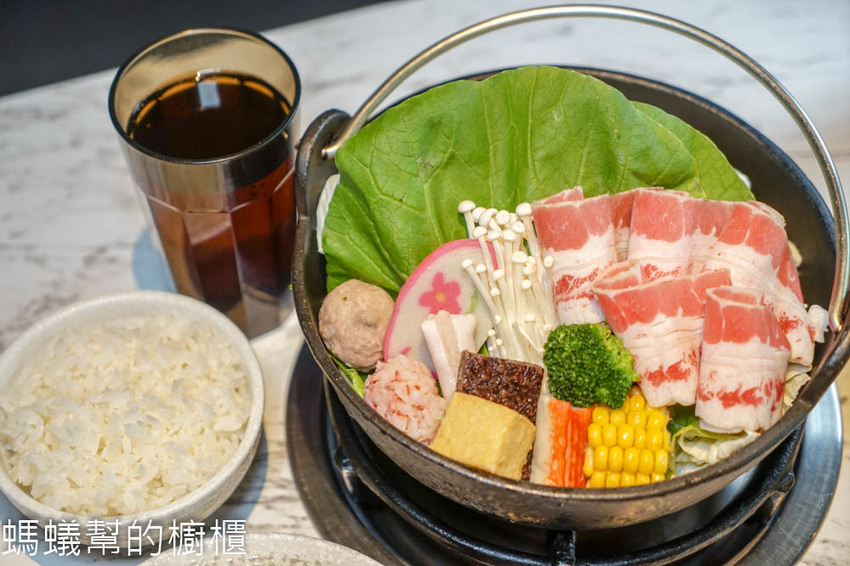 台中源鍋精緻鍋物 | 台中海鮮鍋物推薦，公益路美食，霸氣雙人海鮮船，特色麻油螃蟹鍋，回味無窮。 - 螞蟻幫的櫥櫃