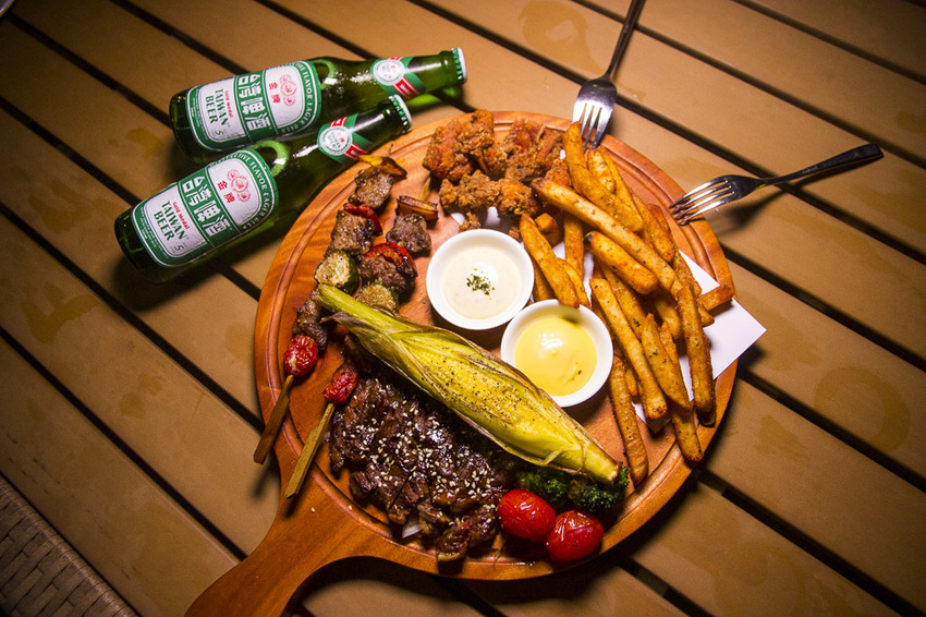 【宜蘭景點】羅東夜景私房景點|村却國際溫泉酒店|THE ROOF 190星空酒吧~宜蘭首創空中酒吧,羅東百萬夜景盡收眼底