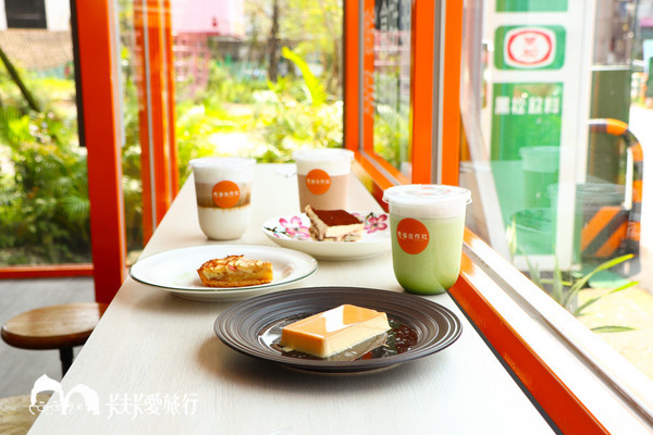 秀福合作社 Sure Food Curry&Coffee:宜蘭美食-秀福合作社|龜山島造型咖哩飯!午茶甜點幸福轉運站幾米公園旁