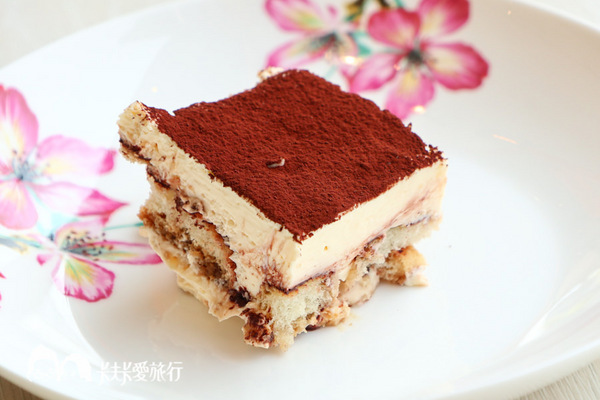 秀福合作社 Sure Food Curry&Coffee:宜蘭美食-秀福合作社|龜山島造型咖哩飯!午茶甜點幸福轉運站幾米公園旁