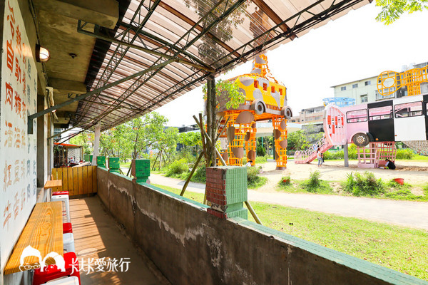 秀福合作社 Sure Food Curry&Coffee:宜蘭美食-秀福合作社|龜山島造型咖哩飯!午茶甜點幸福轉運站幾米公園旁