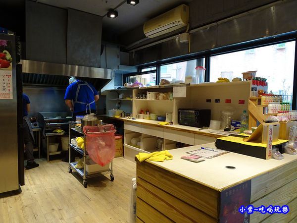 蘆洲-光頭早午餐屋 (17).jpg
