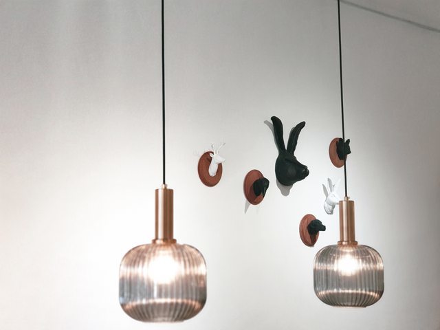 高雄美食||裹麵-我在韓系風格的餐館，吃著台灣傳統拌麵與滷味||苓雅區、傳統美食