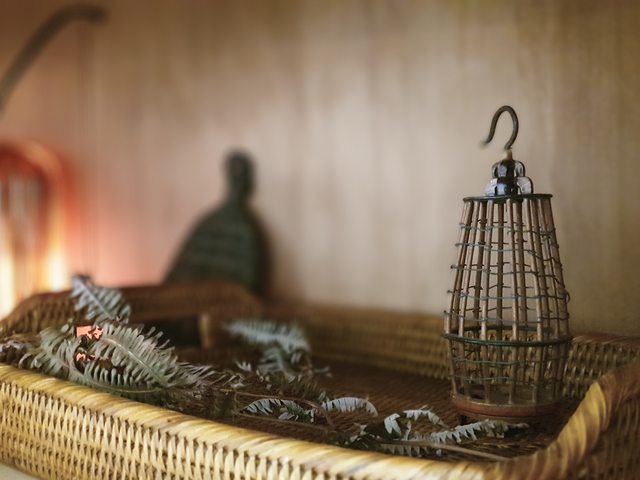 高雄美食||裹麵-我在韓系風格的餐館，吃著台灣傳統拌麵與滷味||苓雅區、傳統美食