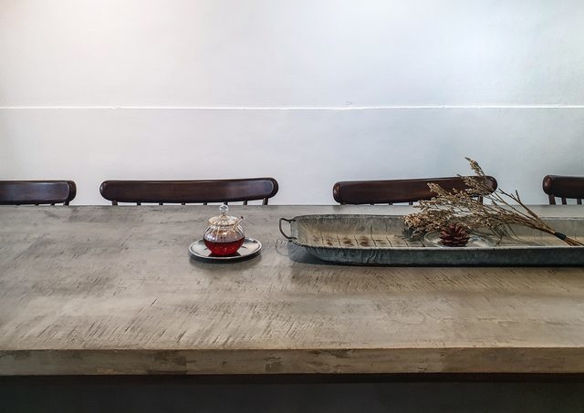 高雄美食||裹麵-我在韓系風格的餐館，吃著台灣傳統拌麵與滷味||苓雅區、傳統美食