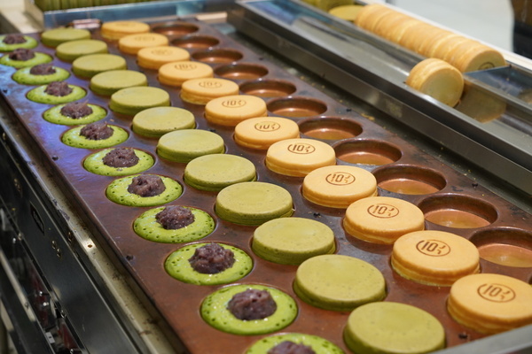 Big City遠東巨城購物中心：【新竹美食】巨城快閃店報你知：Mr.Friendly人形燒、MUCCA牧卡燒、窩巢雞蛋糕、108抹茶茶廊