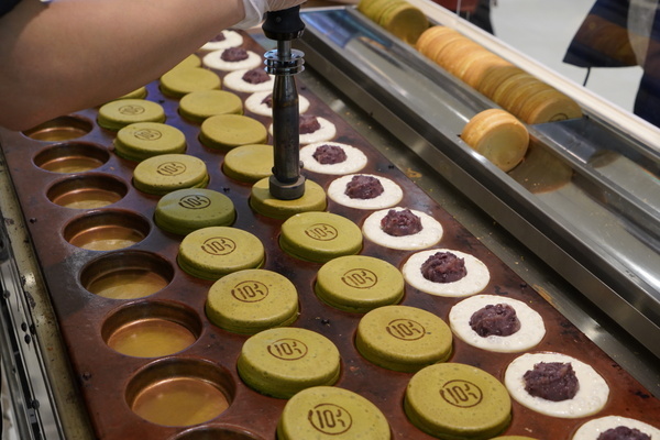 Big City遠東巨城購物中心：【新竹美食】巨城快閃店報你知：Mr.Friendly人形燒、MUCCA牧卡燒、窩巢雞蛋糕、108抹茶茶廊