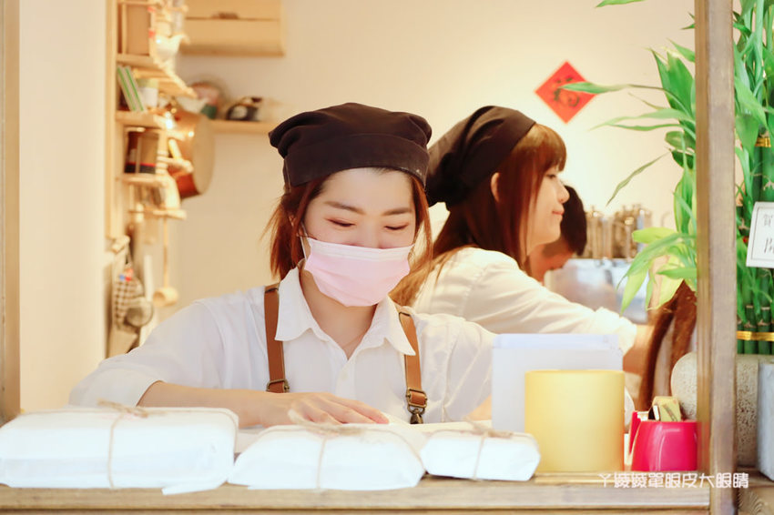 新竹大遠百附近美食推薦!Yamada山田麻糬製造所,買氣超夯的日式文青麻糬店 新竹大遠百附近美食推薦!Yamada山田麻糬製造所,買氣超夯的日式文青麻糬店