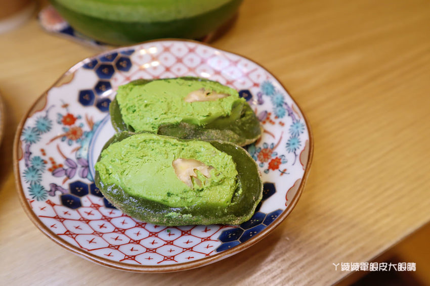 新竹大遠百附近美食推薦!Yamada山田麻糬製造所,買氣超夯的日式文青麻糬店 新竹大遠百附近美食推薦!Yamada山田麻糬製造所,買氣超夯的日式文青麻糬店