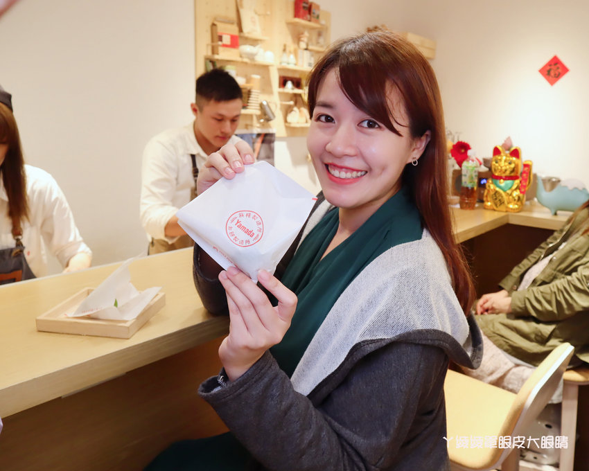 新竹大遠百附近美食推薦!Yamada山田麻糬製造所,買氣超夯的日式文青麻糬店 新竹大遠百附近美食推薦!Yamada山田麻糬製造所,買氣超夯的日式文青麻糬店