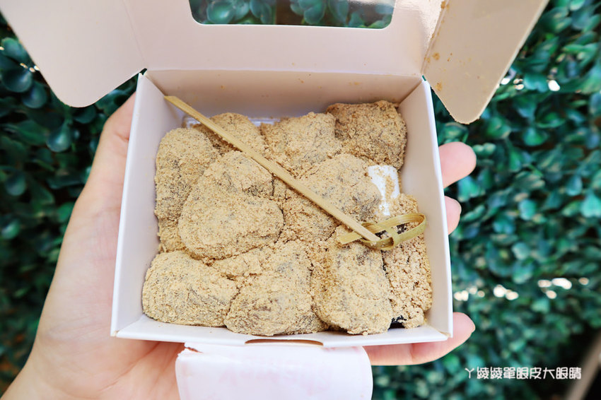 新竹大遠百附近美食推薦!Yamada山田麻糬製造所,買氣超夯的日式文青麻糬店 新竹大遠百附近美食推薦!Yamada山田麻糬製造所,買氣超夯的日式文青麻糬店