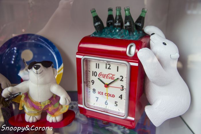 【玩樂．台北】7-ELEVEN X 可口可樂聯名門市／7-11威京門市～大紅色搶眼裝潢與可口可樂絕版收藏品，可樂迷必打卡