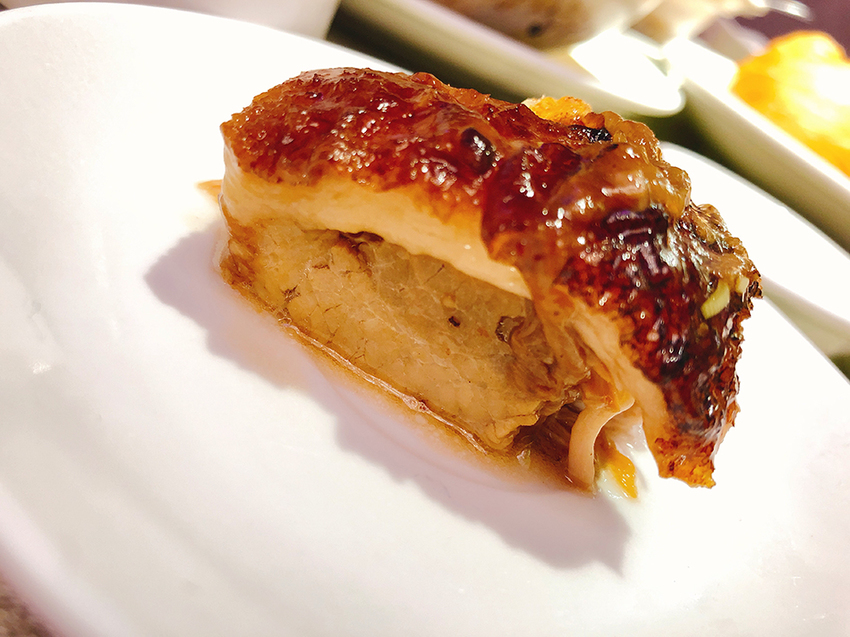 豪鼎飯店,豪鼎婚宴會館,新店美食,新店港式,新店港點,京星,蓮香樓,米其林港式,米芝蓮港式,米其林烤雞,米其林烤鴨,新店親子友善,買一送一