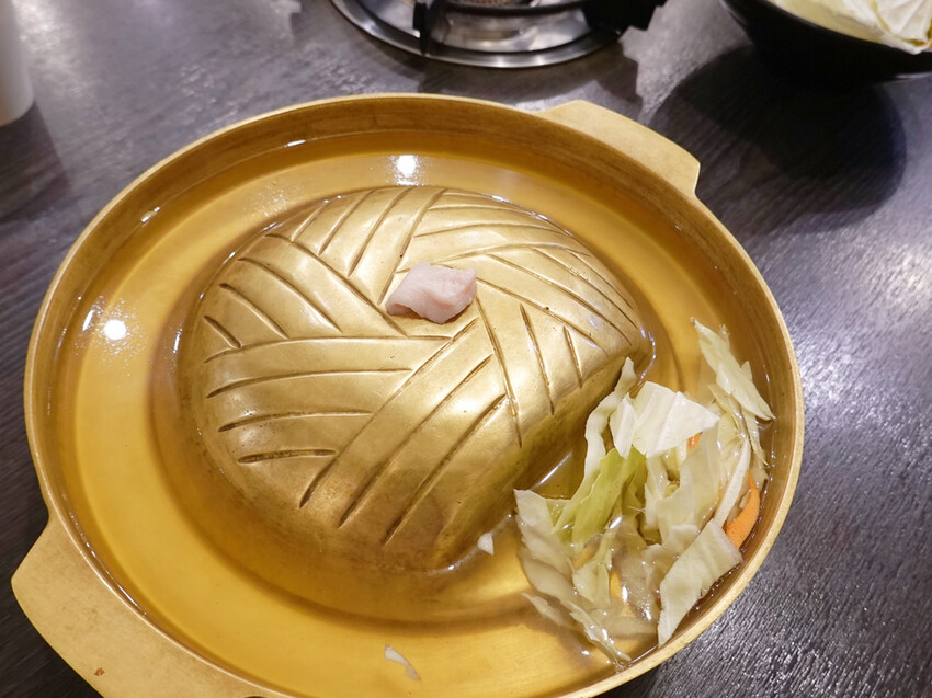 南投縣草屯鎮南投草屯—一饌泰式銅盤燒烤火鍋｜草屯田間人氣泰式火鍋｜北投路