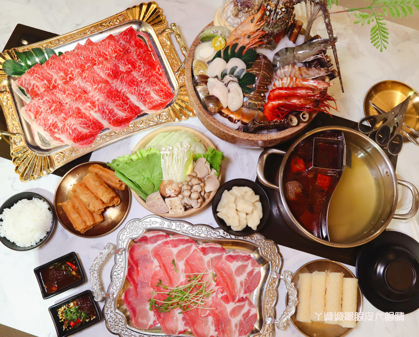 台南火鍋推薦花花世界鍋物-火鍋界中的唯一奇葩！宵夜就吃台南新開幕美得冒泡叢林風的鍋物店