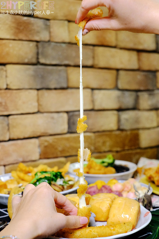 饗炸炸物食堂│就愛脆皮雞排咬下時的清脆聲響!特殊刷醬讓炸物好夠味,使用脫油機讓炸物不油膩喔~ @強生與小吠的Hyper人蔘~ 台中北屯宵夜,台中北屯炸物,台中北屯美食,台中北屯雞排,台中宵夜,台中炸物,台中雞排,台中鹽酥雞,饗炸 北屯店,饗炸 北屯店 地址,饗炸 炸物食堂 北屯總店,饗炸 菜單 @強生與小吠的Hyper人蔘~