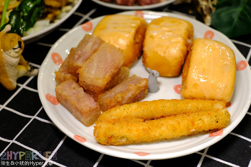 饗炸炸物食堂│就愛脆皮雞排咬下時的清脆聲響!特殊刷醬讓炸物好夠味,使用脫油機讓炸物不油膩喔~ @強生與小吠的Hyper人蔘~ 台中北屯宵夜,台中北屯炸物,台中北屯美食,台中北屯雞排,台中宵夜,台中炸物,台中雞排,台中鹽酥雞,饗炸 北屯店,饗炸 北屯店 地址,饗炸 炸物食堂 北屯總店,饗炸 菜單 @強生與小吠的Hyper人蔘~