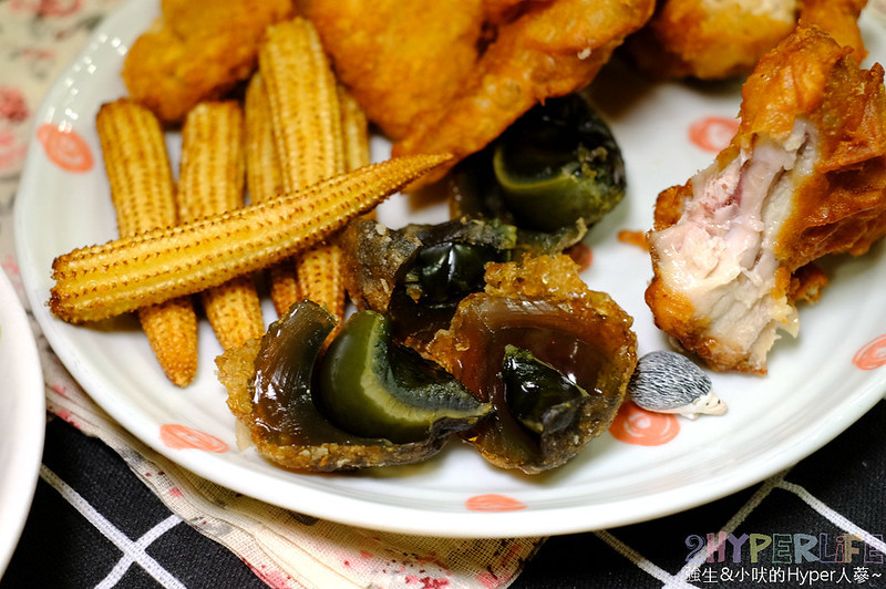 饗炸炸物食堂│就愛脆皮雞排咬下時的清脆聲響!特殊刷醬讓炸物好夠味,使用脫油機讓炸物不油膩喔~ @強生與小吠的Hyper人蔘~ 台中北屯宵夜,台中北屯炸物,台中北屯美食,台中北屯雞排,台中宵夜,台中炸物,台中雞排,台中鹽酥雞,饗炸 北屯店,饗炸 北屯店 地址,饗炸 炸物食堂 北屯總店,饗炸 菜單 @強生與小吠的Hyper人蔘~