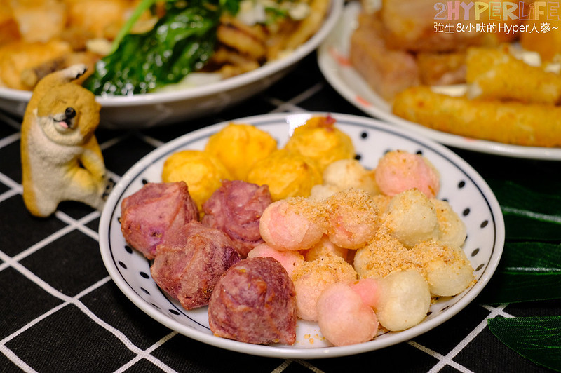 饗炸炸物食堂│就愛脆皮雞排咬下時的清脆聲響!特殊刷醬讓炸物好夠味,使用脫油機讓炸物不油膩喔~ @強生與小吠的Hyper人蔘~ 台中北屯宵夜,台中北屯炸物,台中北屯美食,台中北屯雞排,台中宵夜,台中炸物,台中雞排,台中鹽酥雞,饗炸 北屯店,饗炸 北屯店 地址,饗炸 炸物食堂 北屯總店,饗炸 菜單 @強生與小吠的Hyper人蔘~