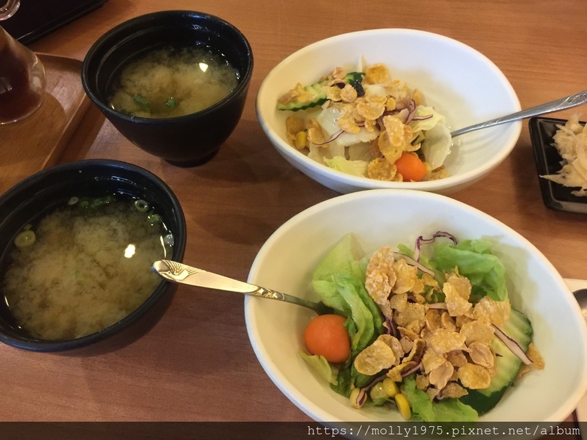 IMG_2680卡滋炸豬排