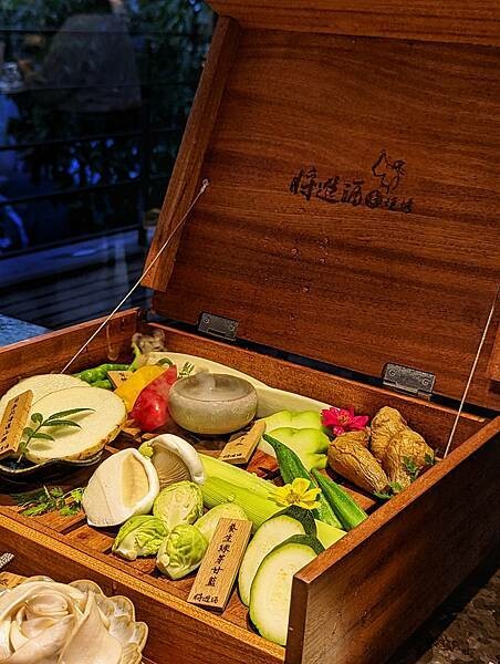 PXL_20220925_093254677-01.jpeg PXL_20220925_093254677-01.jpeg