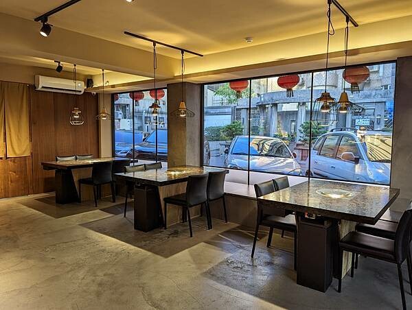 PXL_20220925_092302871.jpg PXL_20220925_092302871.jpg