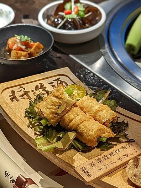 PXL_20220925_093647057.PORTRAIT-01.jpeg PXL_20220925_093647057.PORTRAIT-01.jpeg