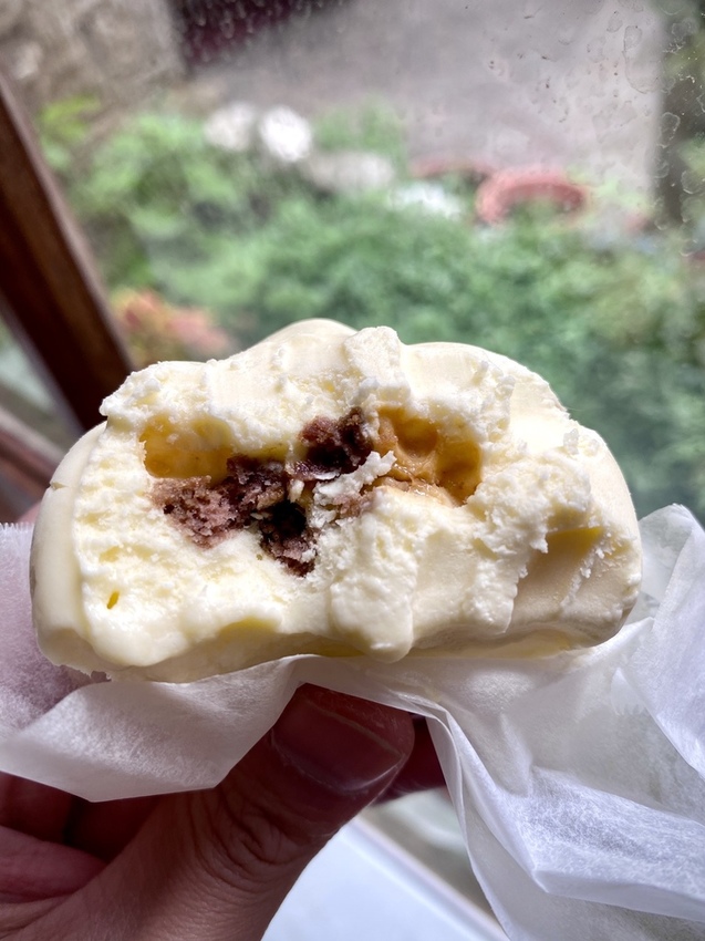 IMG_1374.HEIC IMG_1374.HEIC