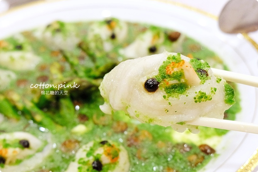 台中唱歌新選擇!尊龍KTV超級優惠便宜到嚇人!訂桌菜再享免費歡唱~