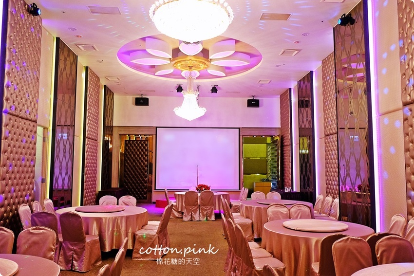 台中唱歌新選擇!尊龍KTV超級優惠便宜到嚇人!訂桌菜再享免費歡唱~