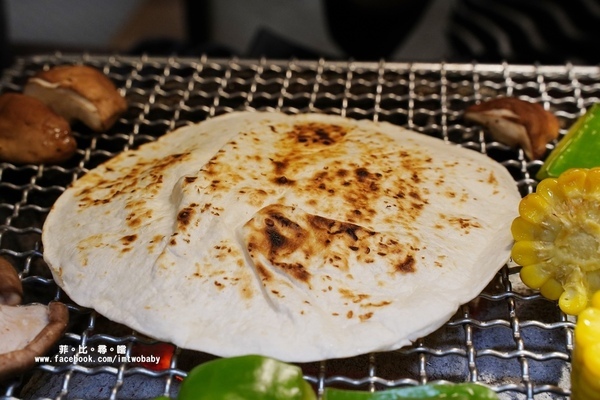 上禾町日式燒肉(北新店)：上禾町日式燒肉-北新店 燒肉食べ放題 燒肉+鍋物頂級食材吃到飽 澎湖直送生蠔/泰國蝦/生啤酒 超值饗宴吃爽爽！