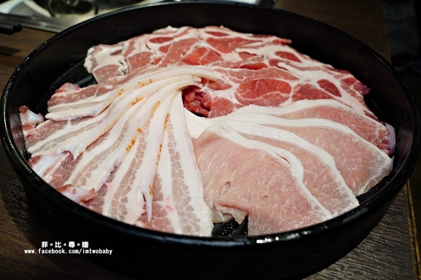 上禾町日式燒肉(北新店)：上禾町日式燒肉-北新店 燒肉食べ放題 燒肉+鍋物頂級食材吃到飽 澎湖直送生蠔/泰國蝦/生啤酒 超值饗宴吃爽爽！