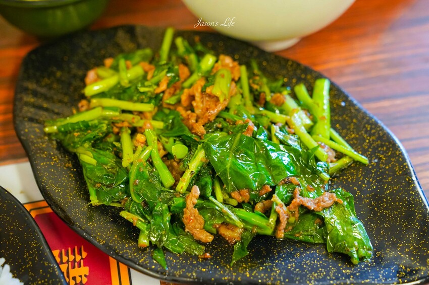 台南佳里順福土產牛肉湯！凌晨開賣的溫體牛肉湯，在地人激推必吃名單。