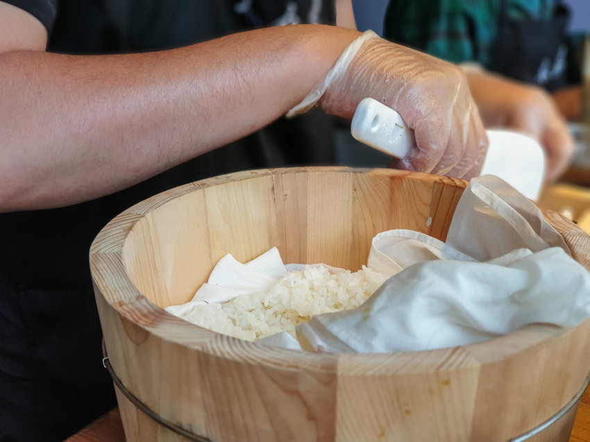 高雄美食||本丸家-清爽無負擔的沖繩飯糰,最適合高雄炎熱的天氣 ||前金區、沖繩飯糰