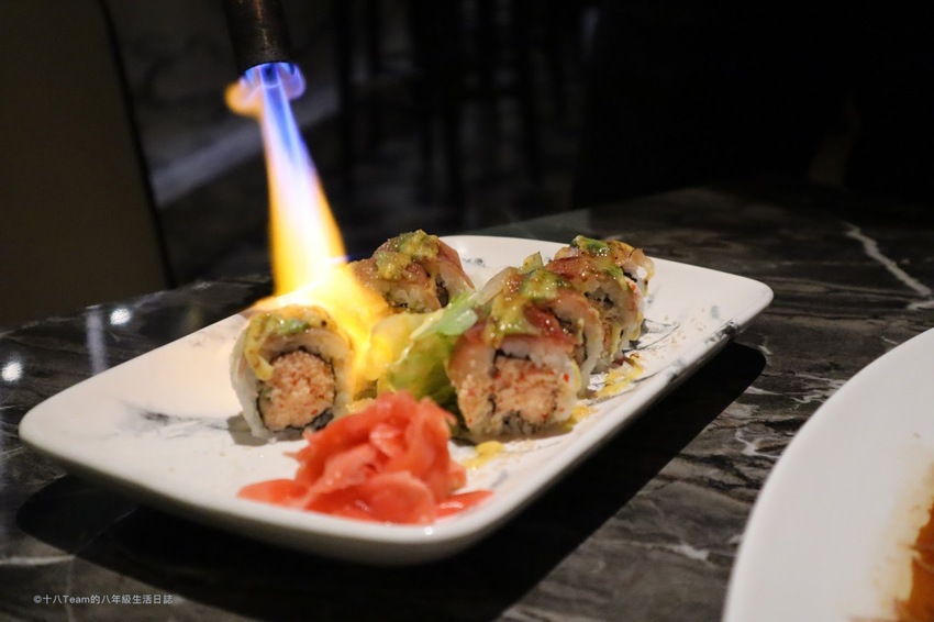 【台北美食】花酒蔵 餐酒館 Aplus Dining Sake Bar｜各式清酒與調酒、美味的創意日式料理、下班聚會的好去處！