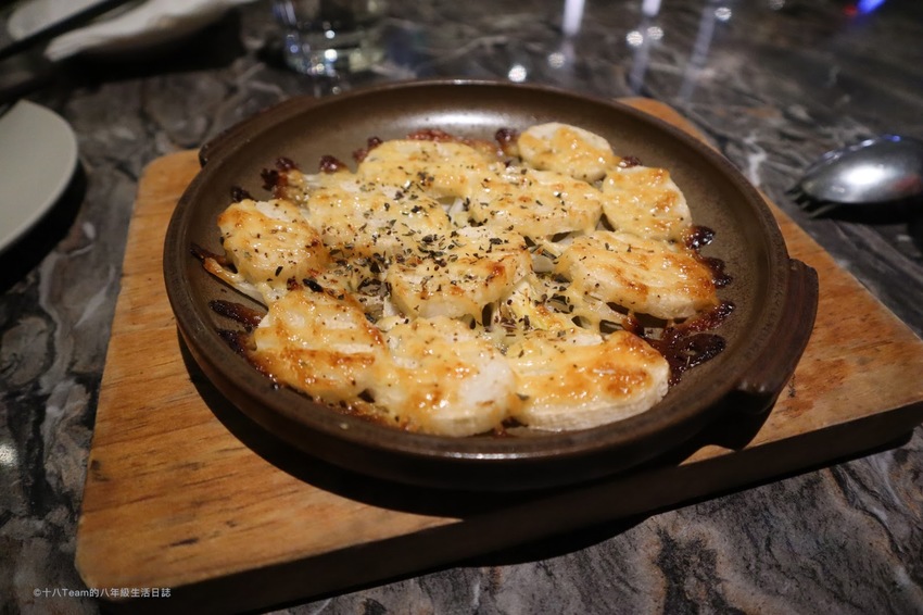 【台北美食】花酒蔵 餐酒館 Aplus Dining Sake Bar｜各式清酒與調酒、美味的創意日式料理、下班聚會的好去處！