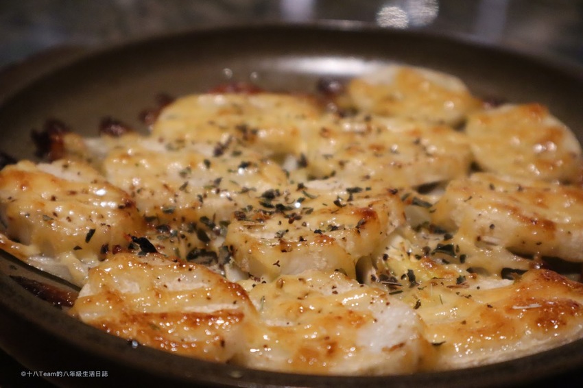 【台北美食】花酒蔵 餐酒館 Aplus Dining Sake Bar｜各式清酒與調酒、美味的創意日式料理、下班聚會的好去處！