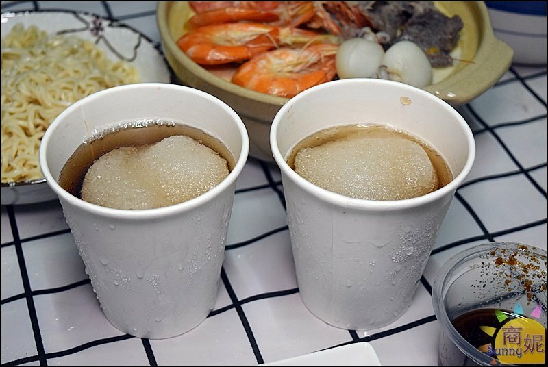 羊角燒肉食堂。這份量太浮誇!丼飯燒肉便當超爆量火鍋自取再送天使紅蝦.牡蠣人均不到200-商妮吃喝遊樂