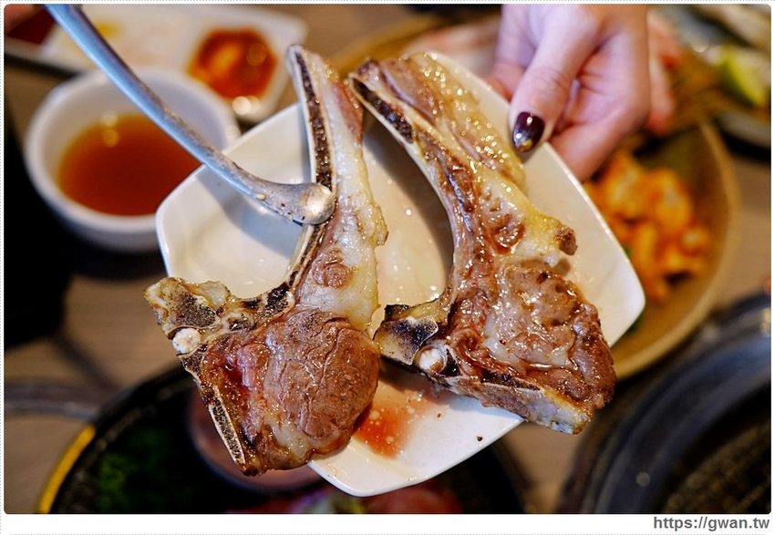 台中現撈泰國蝦、厚切牛排、近80種食材吃到飽，還有生啤無限暢飲一人只要799！