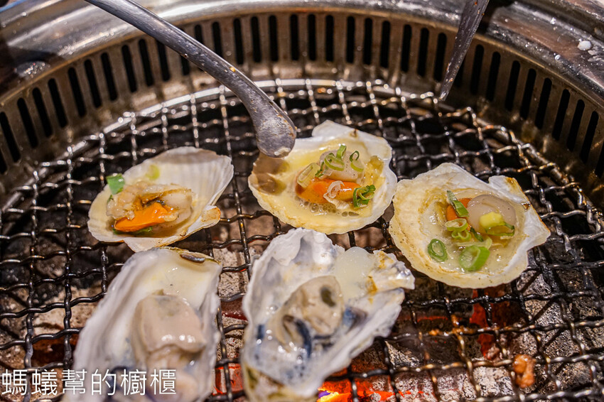 羊角炭火燒肉 | 台中燒肉吃到飽！日本A5和牛、百種食材無限供應。 - 螞蟻幫的櫥櫃