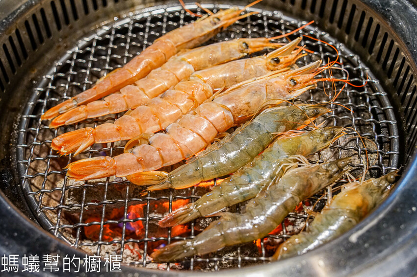 羊角炭火燒肉 | 台中燒肉吃到飽！日本A5和牛、百種食材無限供應。 - 螞蟻幫的櫥櫃