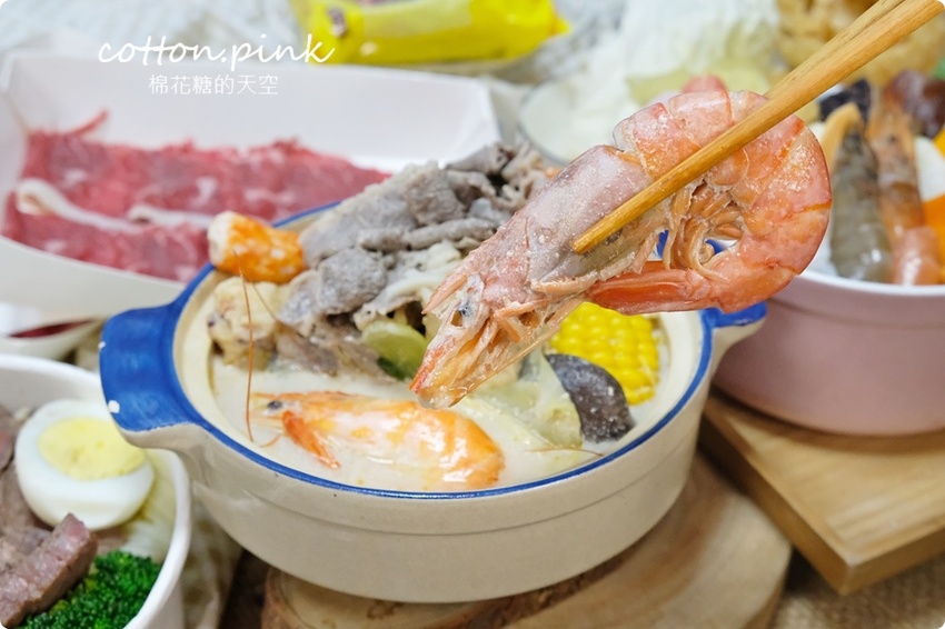 外帶火鍋超過20種配料超澎湃！牛排蓋飯肉多到看不到飯啦！