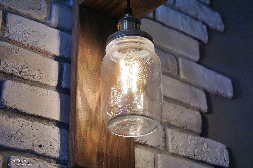 [台北聚餐餐廳推薦] 蘑菇森林義式餐廳 數十種義式料理 夢幻的森林空間 鄰近台北車站 - 安妮的天空