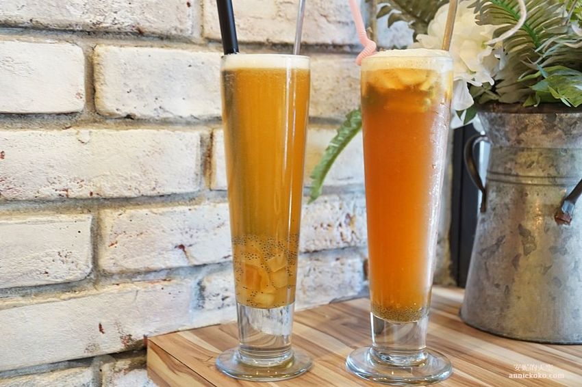 [台北聚餐餐廳推薦] 蘑菇森林義式餐廳 數十種義式料理 夢幻的森林空間 鄰近台北車站 - 安妮的天空