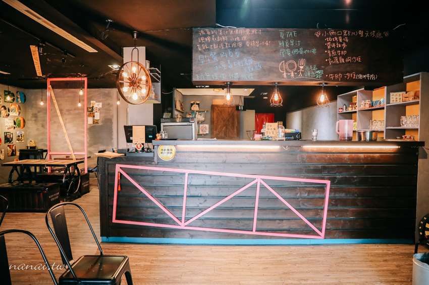 台中逢甲》瑰覓Gui Mi。CP值破表!蛤蜊堆成一座小山快看不到義大利麵,紅茶無限暢飲 - Nana愛旅行札記