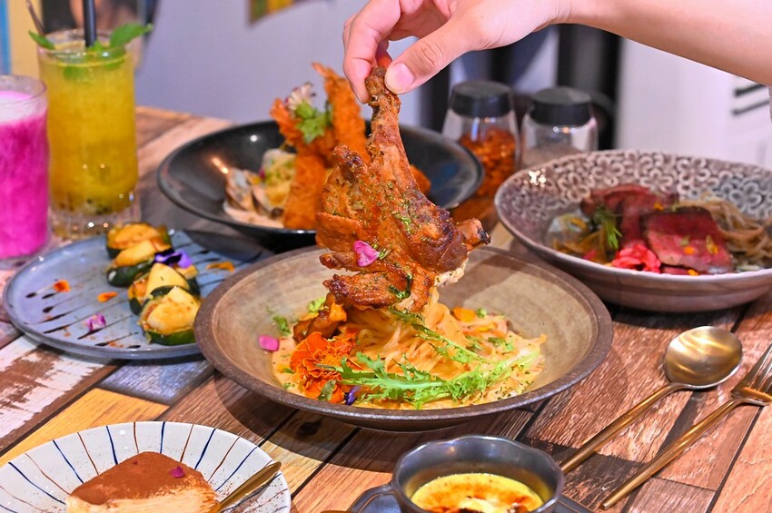 台中逢甲義大利麵超美擺盤大份量推薦 8種自製熬煮醬汁 自製千層蛋糕不用百元好吃 瑰覓GuiMi逢甲