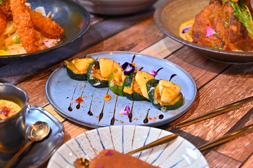 台中逢甲義大利麵超美擺盤大份量推薦 8種自製熬煮醬汁 自製千層蛋糕不用百元好吃 瑰覓GuiMi逢甲