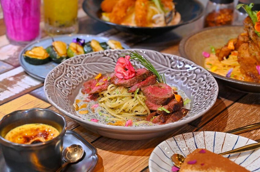 台中逢甲義大利麵超美擺盤大份量推薦 8種自製熬煮醬汁 自製千層蛋糕不用百元好吃 瑰覓GuiMi逢甲