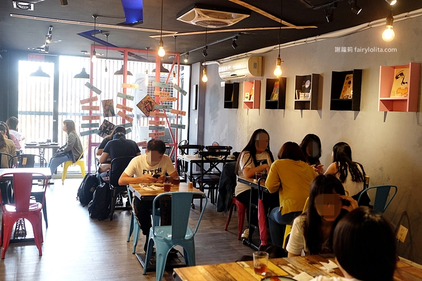 瑰覓 Gui Mi。神祕藏神二樓老公寓，只要249元、大份量義大利麵吃到飽、還附冰紅茶免費無限喝！ @蹦啾♥謝蘿莉 La vie heureuse