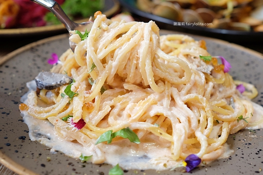 瑰覓 Gui Mi。神祕藏神二樓老公寓，只要249元、大份量義大利麵吃到飽、還附冰紅茶免費無限喝！ @蹦啾♥謝蘿莉 La vie heureuse